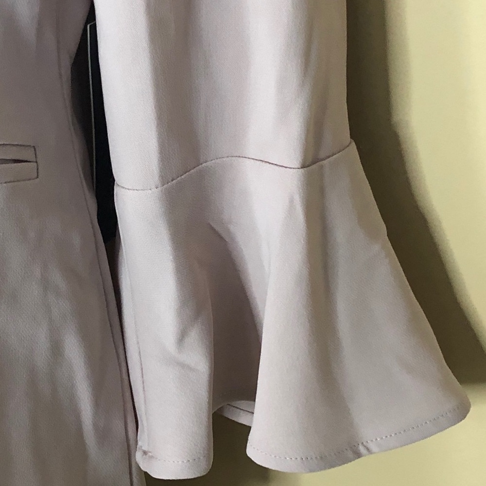 Doe & Rae Light Pink Blazer - Picture 3 of 6